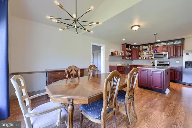 $409,800 | 20 Peacemaker Drive, Parkesburg, PA 19365