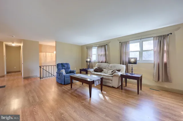 $409,800 | 20 Peacemaker Drive, Parkesburg, PA 19365