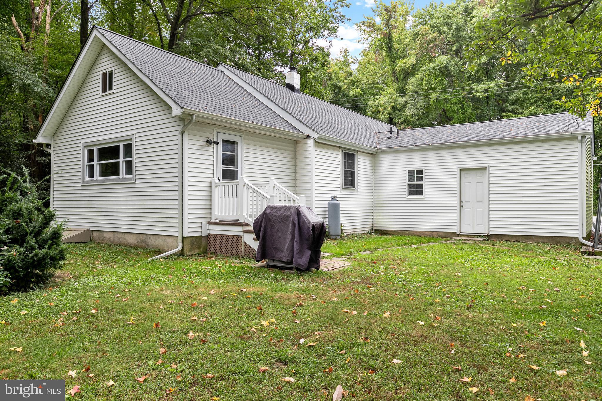 8307 Dock Road Pasadena, MD 21122 - Photo 25 of 30 Gallery Image 25