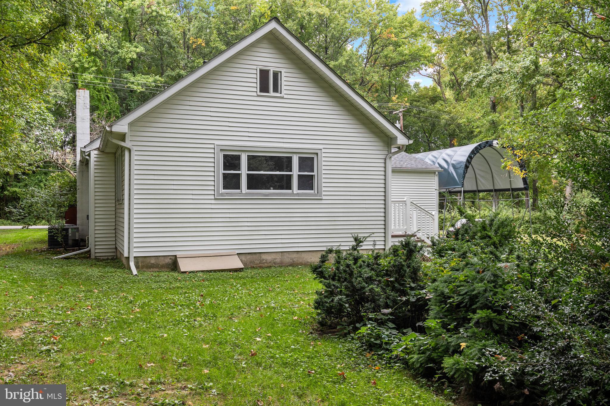 8307 Dock Road Pasadena, MD 21122 - Photo 26 of 30 Gallery Image 26