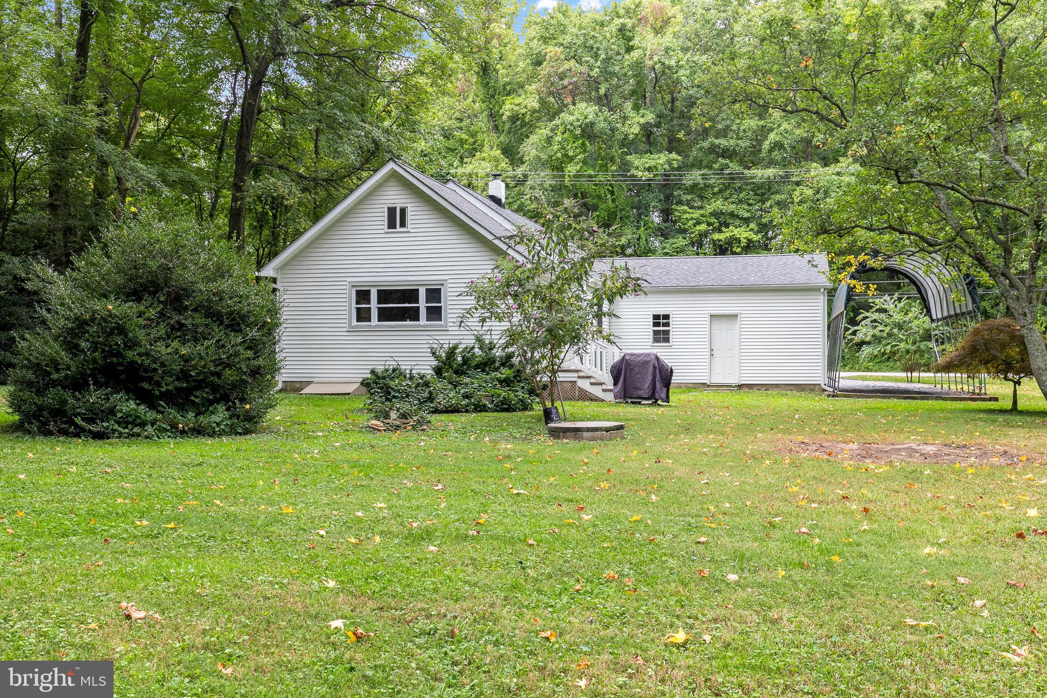 8307 Dock Road Pasadena, MD 21122 - Photo 27 of 30 Gallery Image 27
