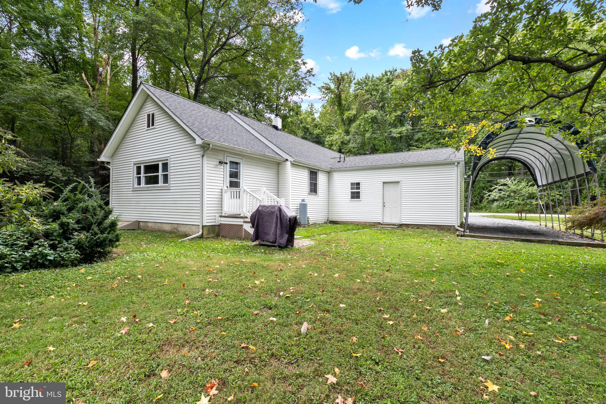 8307 Dock Road Pasadena, MD 21122 - Photo 29 of 30 Gallery Image 29