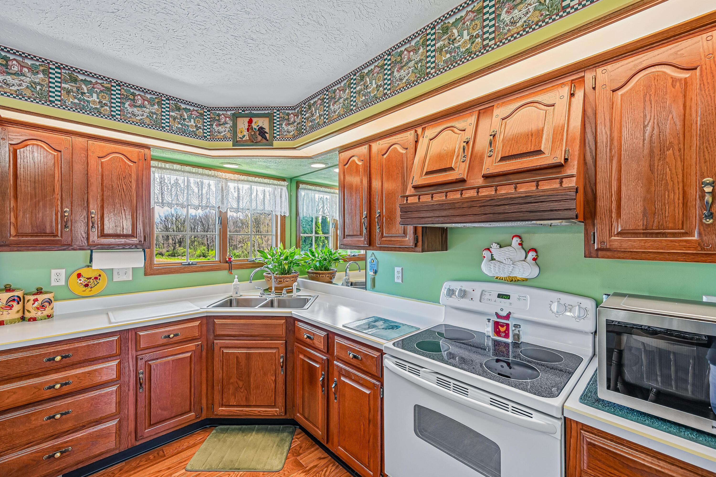 7245 Millerstown-Eris Road St. Paris, OH 43072 - Photo 13 of 50