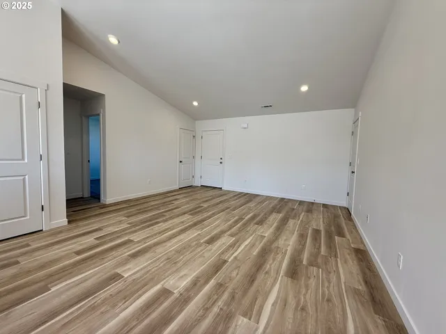 a view of empty room