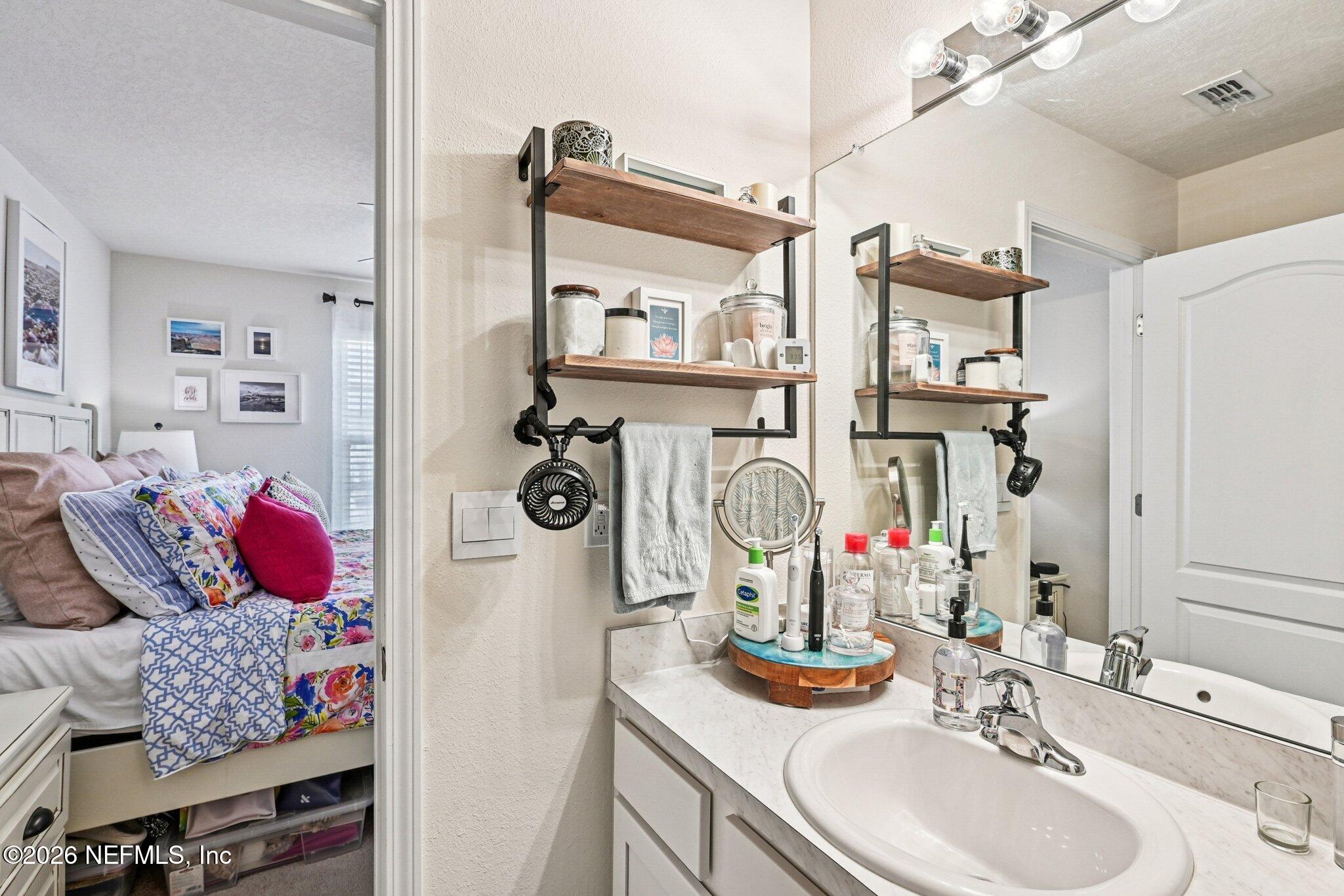 3994 Oak Mill Road Orange Park, FL 32065 - Photo 28 of 33 Owners Bath