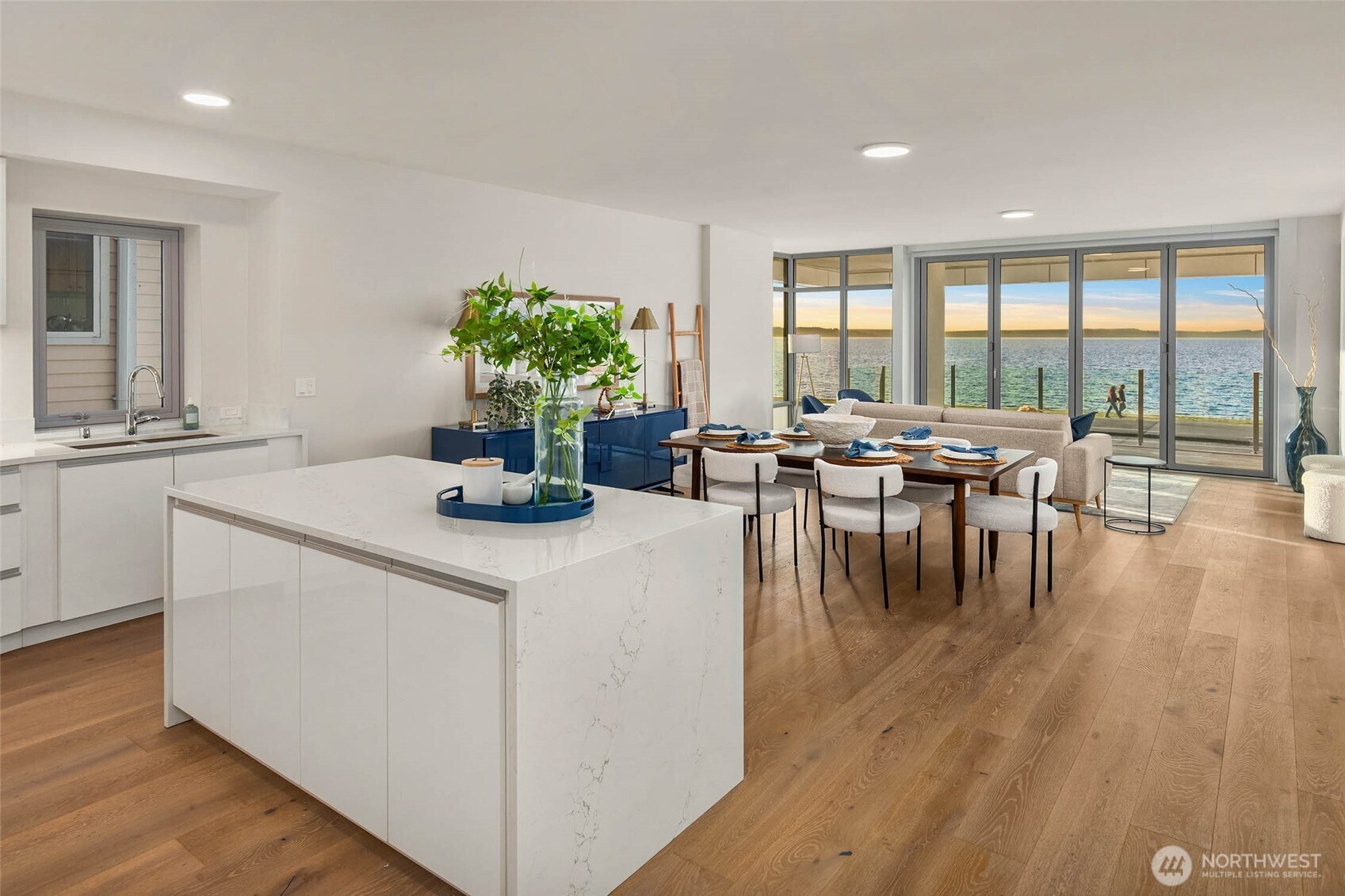 1250 Alki Avenue Southwest, Unit 2A Seattle, WA 98116 - Photo 13 of 40
