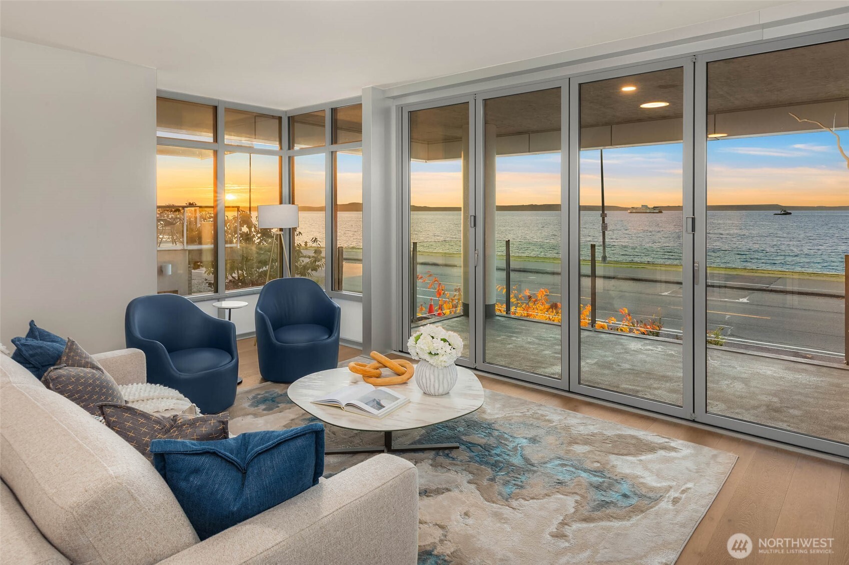 1250 Alki Avenue Southwest, Unit 2A Seattle, WA 98116 - Photo 2 of 40