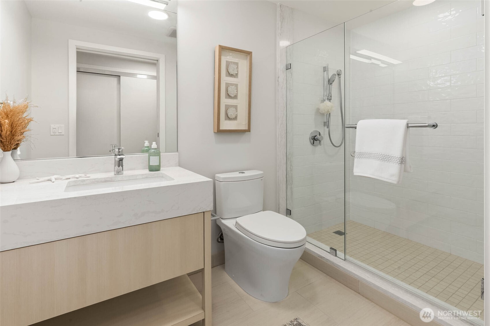 1250 Alki Avenue Southwest, Unit 2A Seattle, WA 98116 - Photo 26 of 40