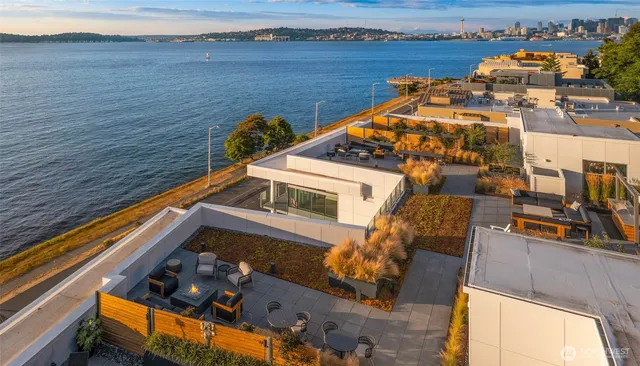 $2,699,000 | 1250 Alki Avenue Southwest, Unit 2A, Seattle, WA 98116