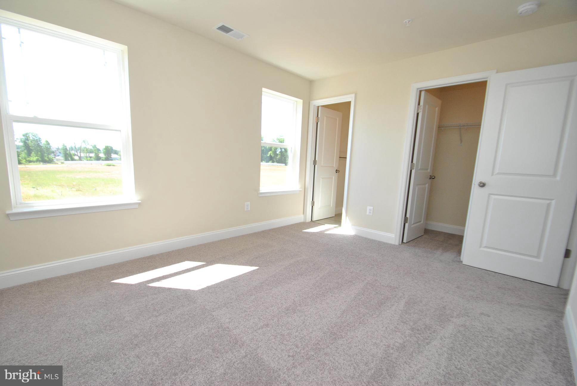 10 Arabella Way Fallston, MD 21047 - Photo 21 of 29 2ND BEDROOM W/FULL BATH & LARGE WALK-IN