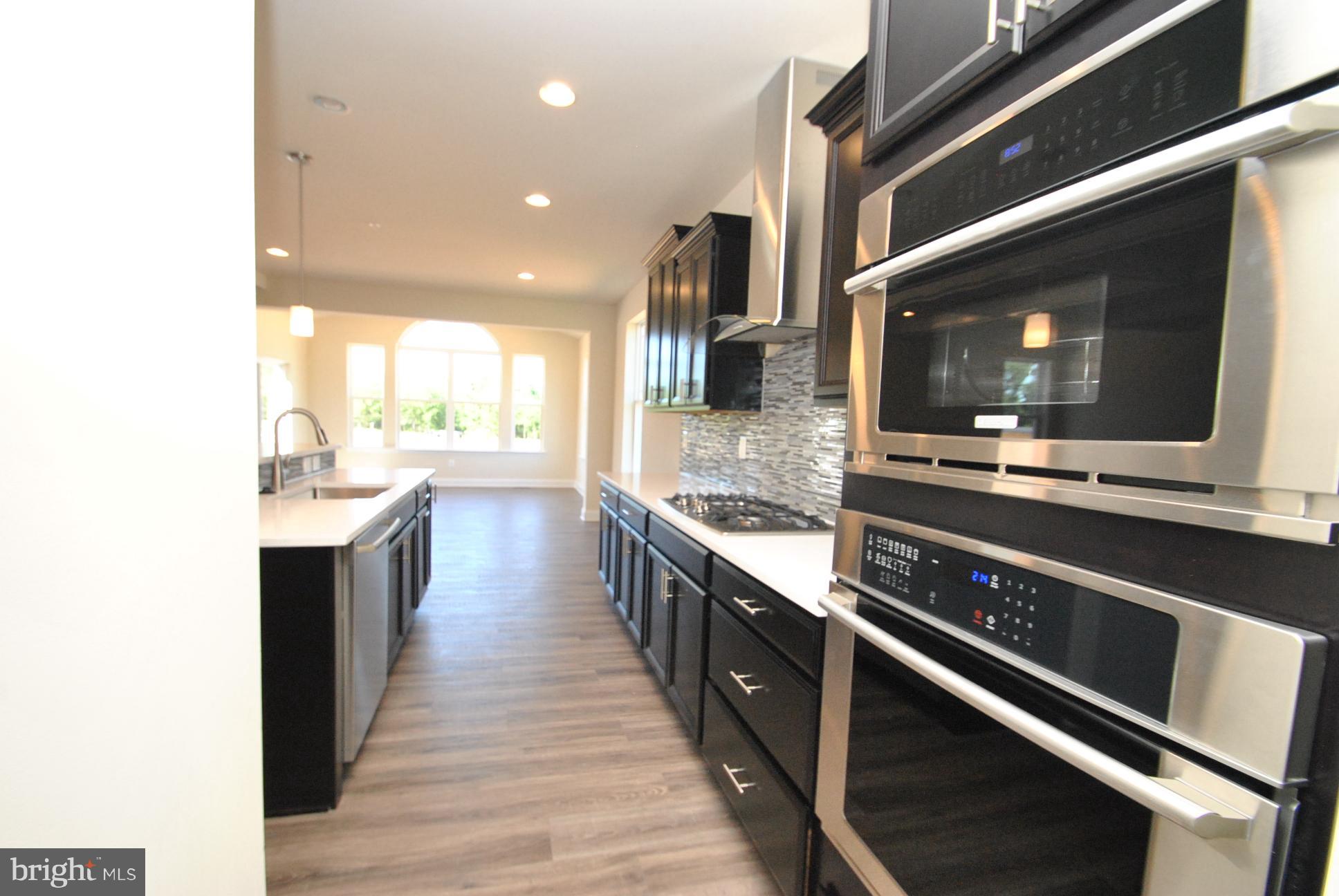 10 Arabella Way Fallston, MD 21047 - Photo 5 of 29 DESIGNER GOURMET CHEFS DREAM KITCHEN