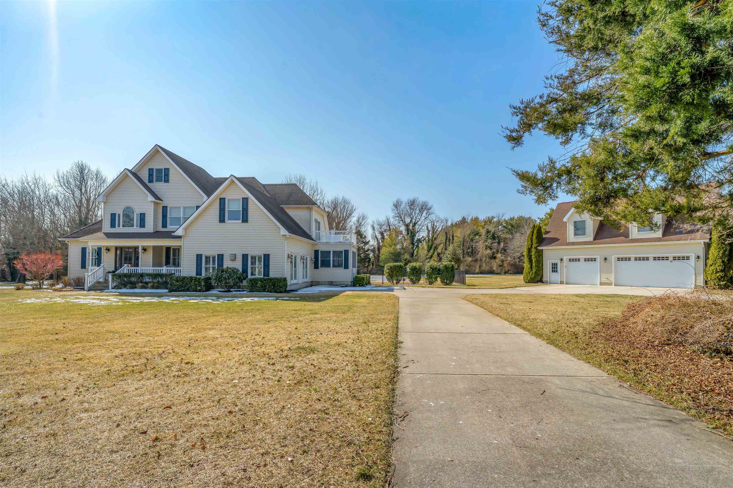 23 Taylor Cold Spring Cape May, NJ 08204 - Photo 41 of 50 a front view of a house with yard and road