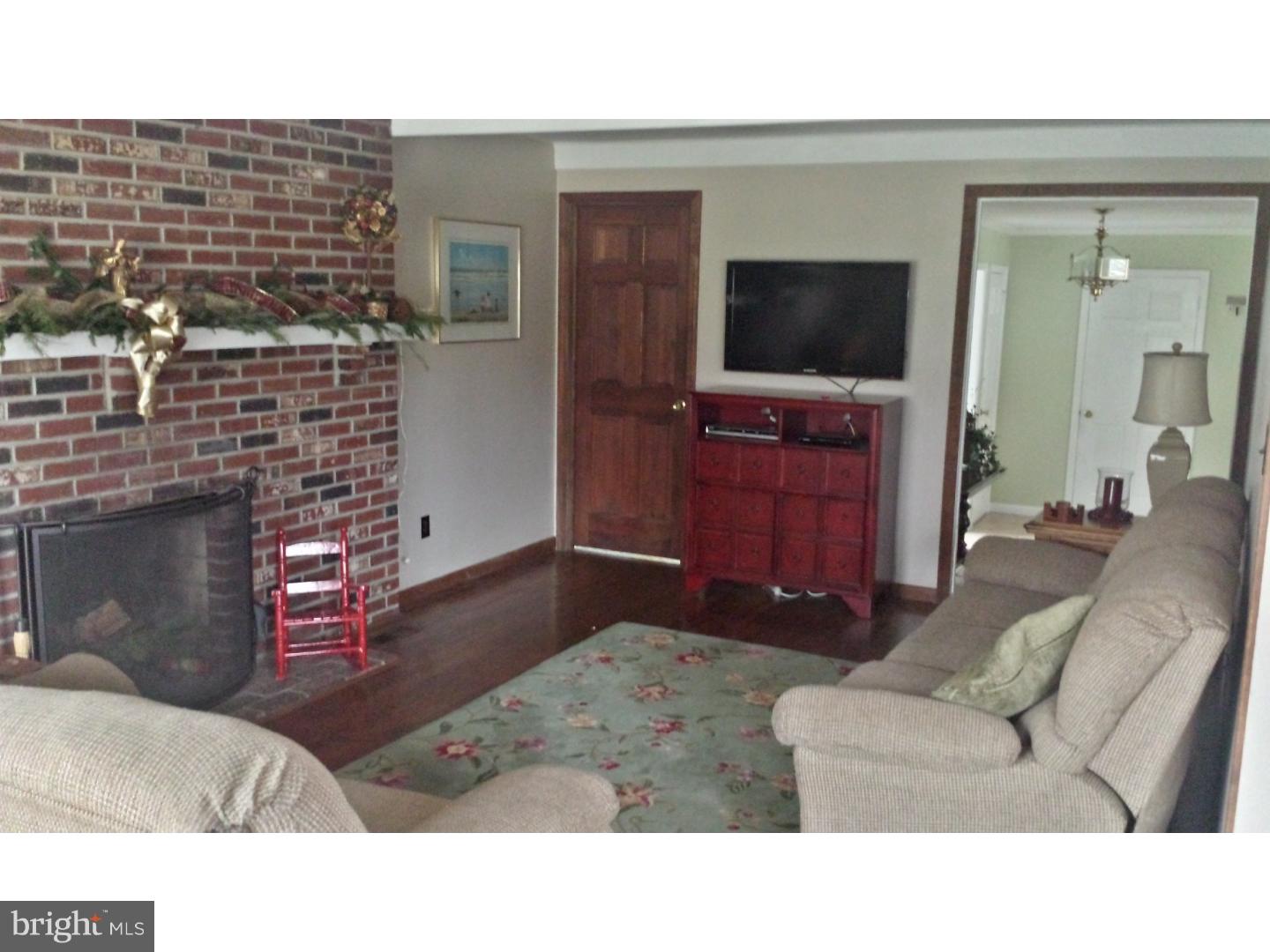 270 Burning Tree Road Riverside, NJ 08075 - Photo 9 of 25