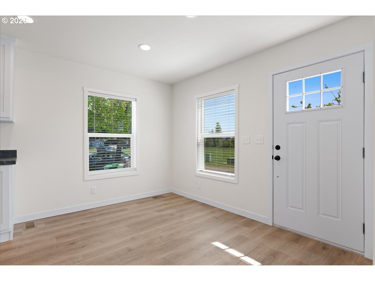 40000 Stayton Scio Loop, Unit 14 Scio, OR 97374 - Photo 11 of 27