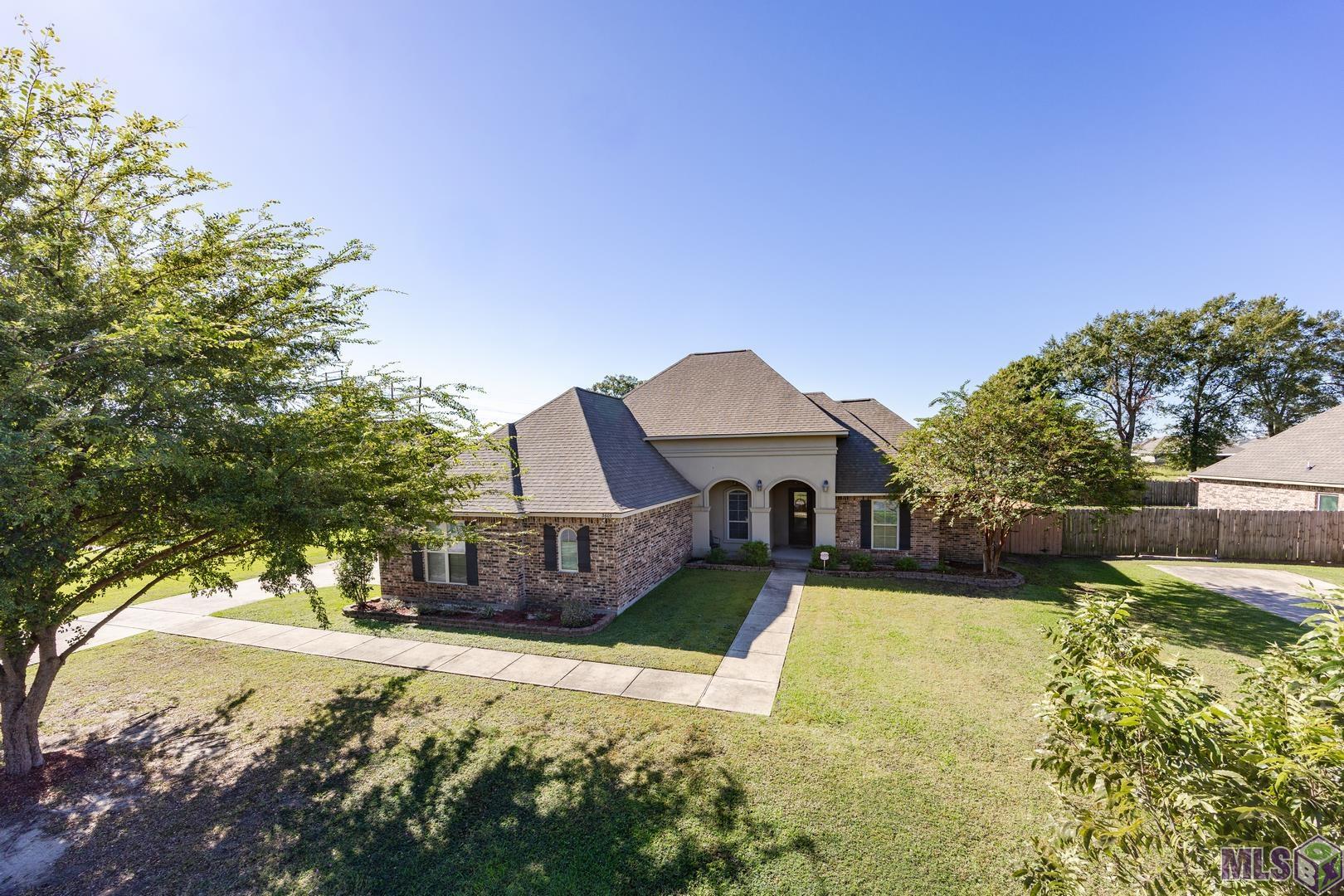 3609 Loup Lane Brusly, LA 70719 - Photo 2 of 33