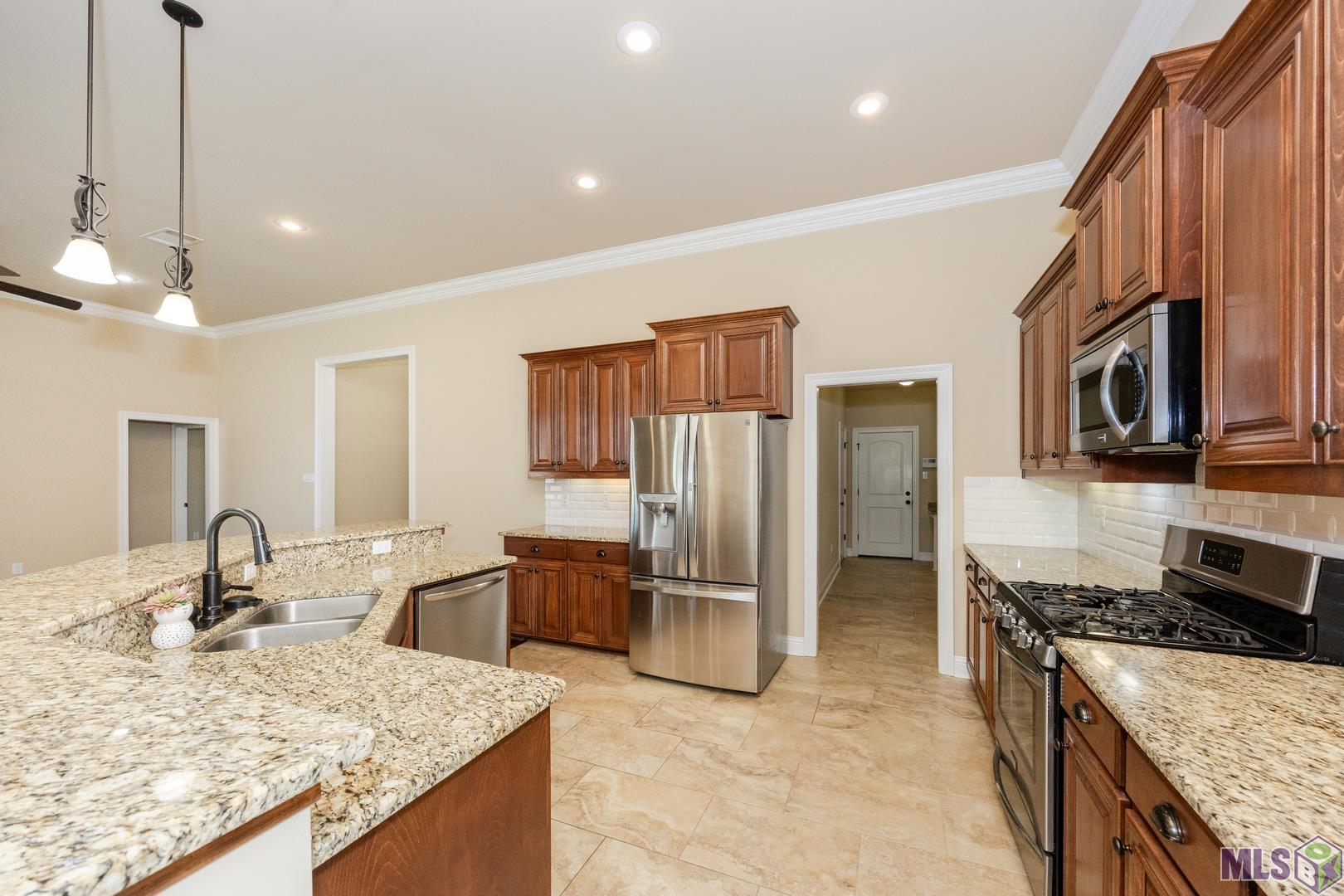 3609 Loup Lane Brusly, LA 70719 - Photo 9 of 33