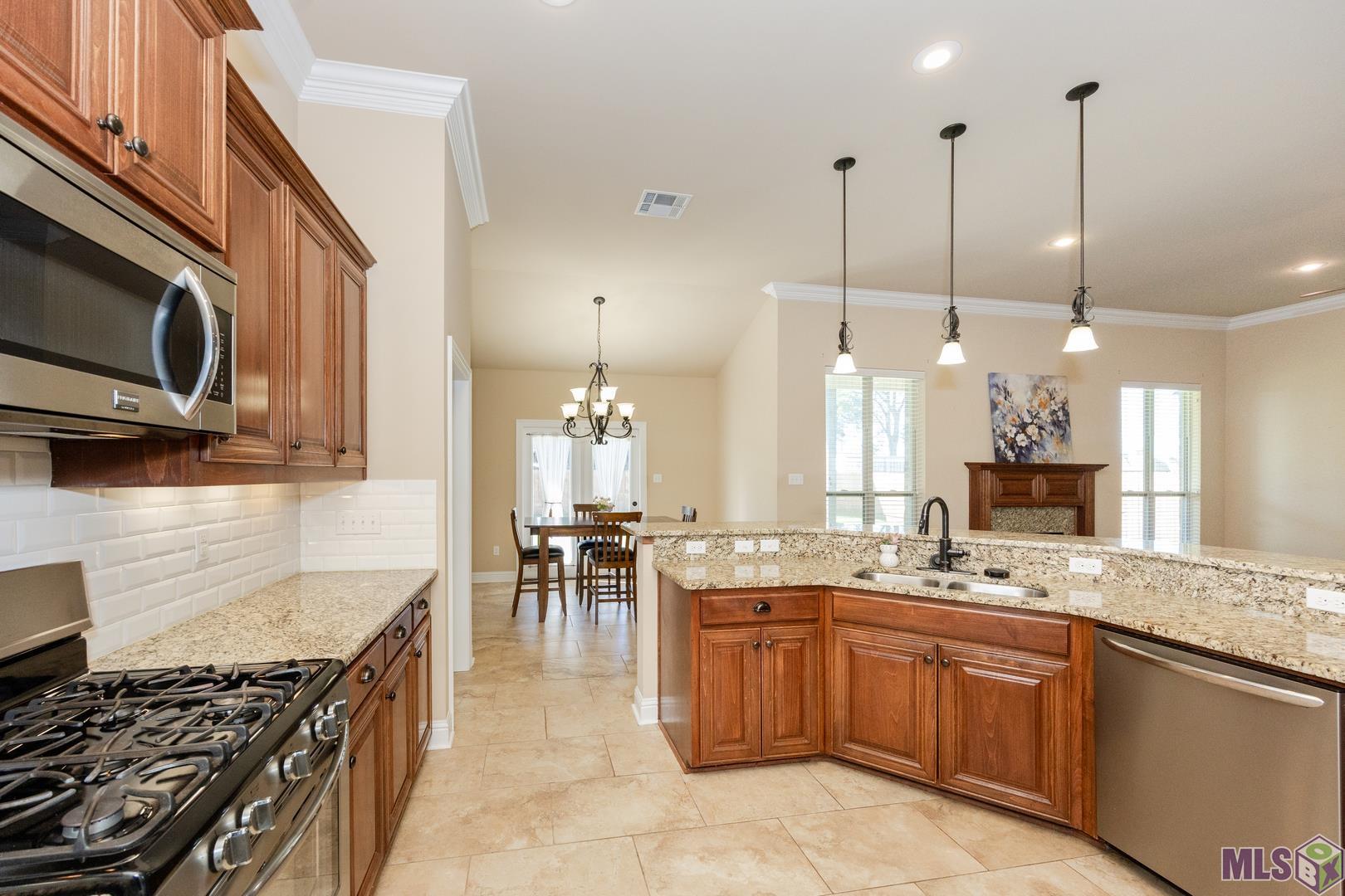 3609 Loup Lane Brusly, LA 70719 - Photo 10 of 33