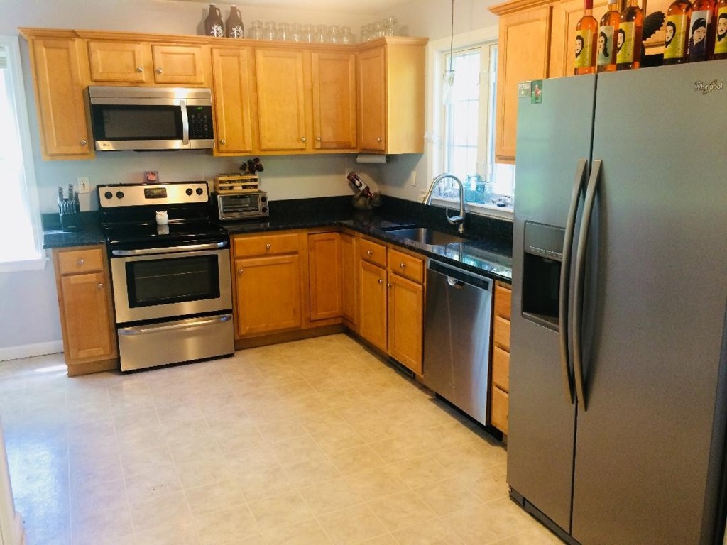 295 Sturbridge Road Brimfield, MA 01010 - Photo 8 of 23 Gallery Image 8