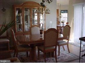 128 Riptide Avenue Manahawkin, NJ 08050 - Photo 4 of 5 Gallery Image 4