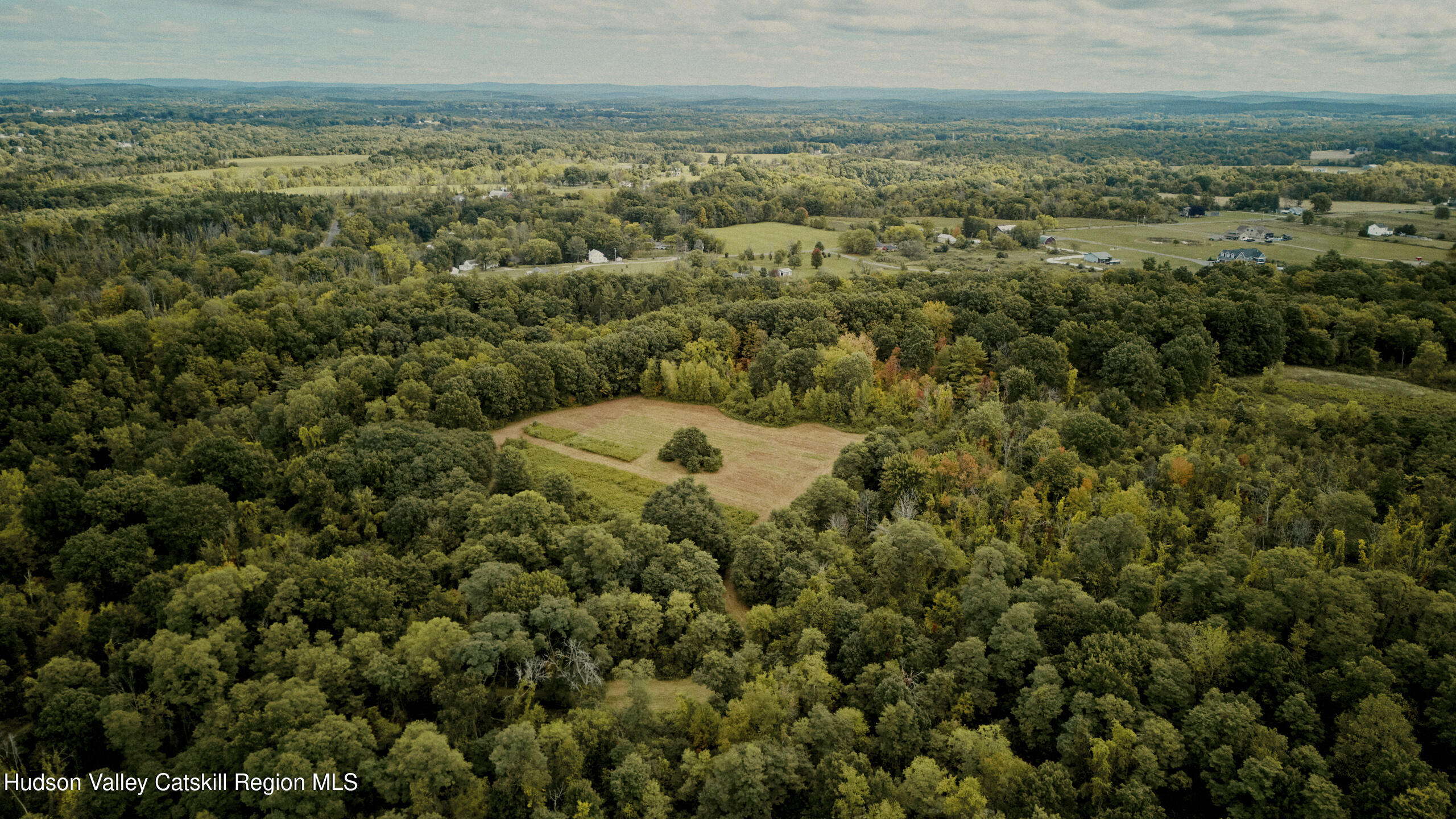 1320 River Road Schodack, NY 12156 - Photo 4 of 27 Copy of 2024.09.24_LM_SCHODACKLANDING__0