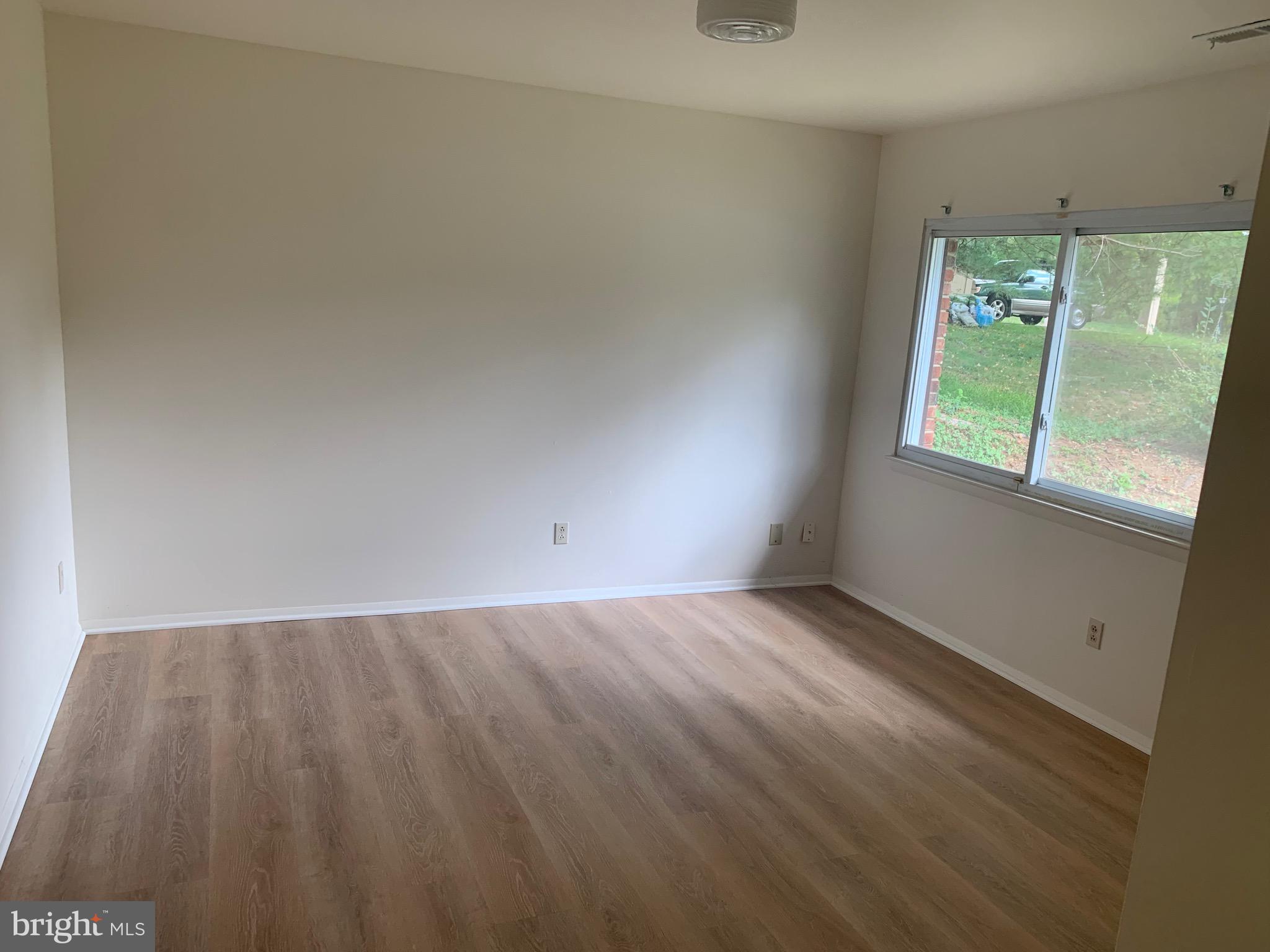 5656 Shadow Fall Terrace Columbia, MD 21045 - Photo 16 of 41 an empty room with windows