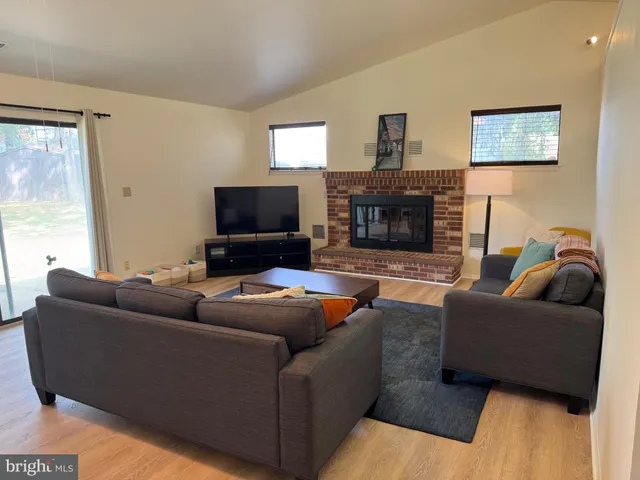 $3,700 | 5656 Shadow Fall Terrace, Columbia, MD 21045