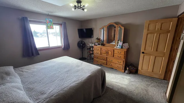 $209,000 | 641 West Bluff Street, Cassville, WI 53806