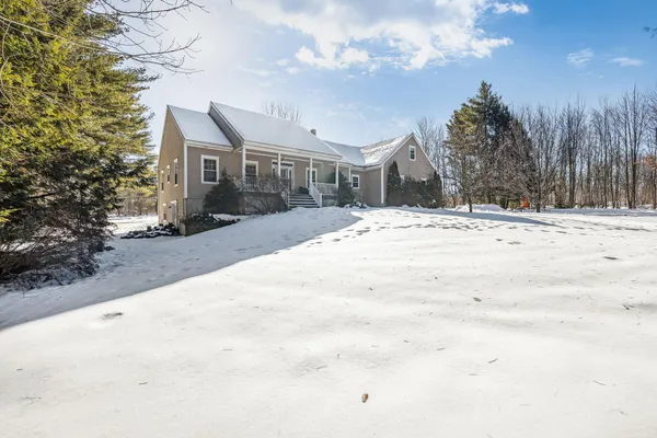 $689,000 | 78 Sunset Boulevard, Turner, ME 04282