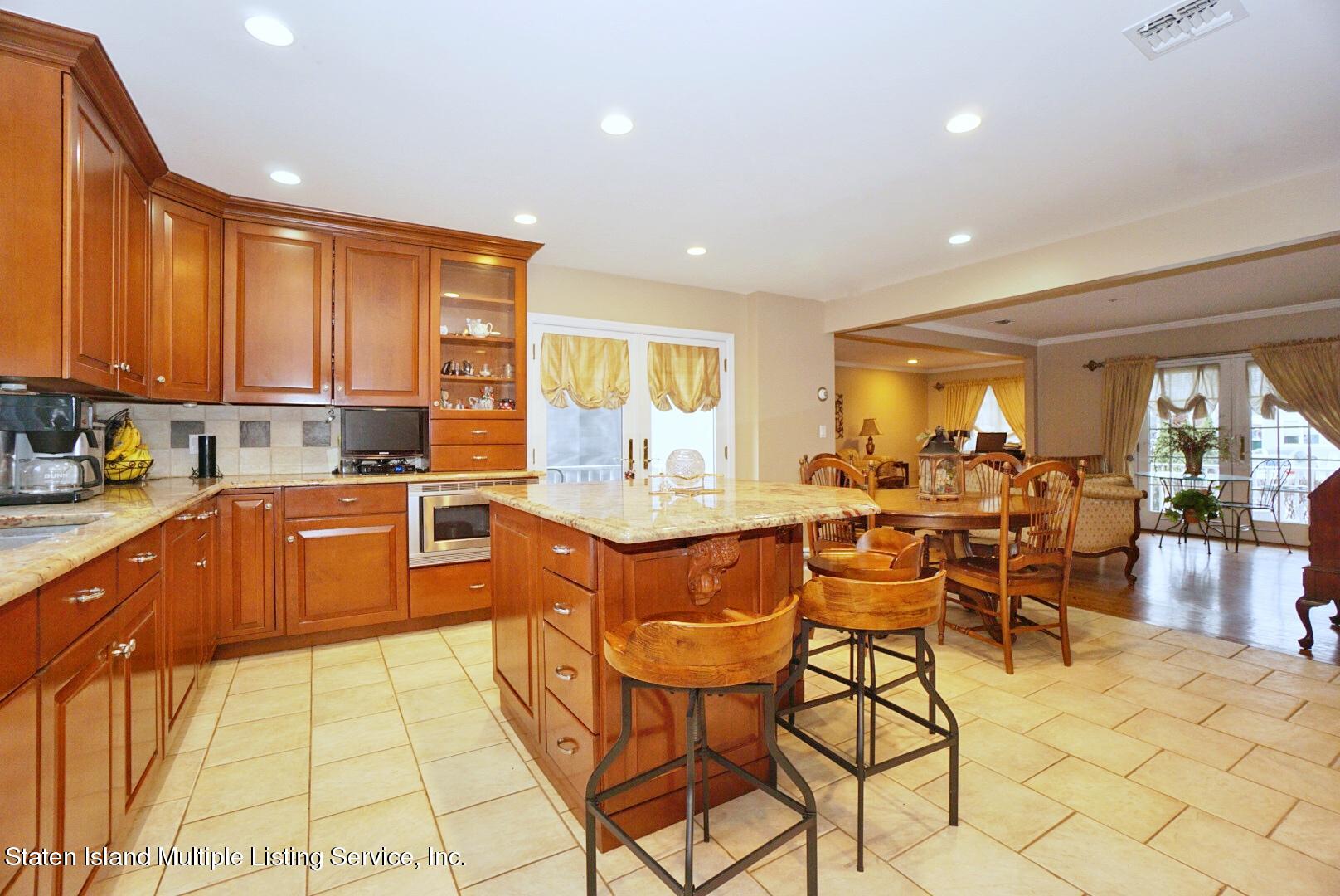 65 Lander Avenue Staten Island, NY 10314 - Photo 22 of 53 Photo Jan 08, 2 50 30 PM