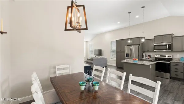 $445,000 | 3182 Bridgewater Boulevard, Morristown, TN 37814