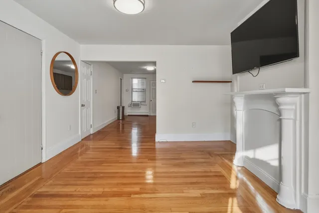 $2,650 | 50 Monmouth Street, Unit A, Boston, MA 02128