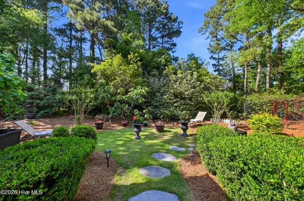 $1,500,000 | 1036 Arboretum Drive, Wilmington, NC 28405