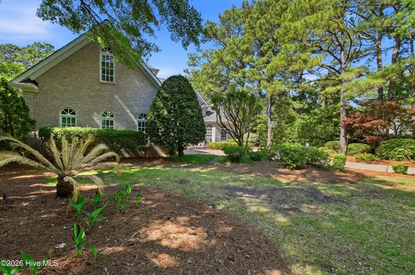 $1,500,000 | 1036 Arboretum Drive, Wilmington, NC 28405