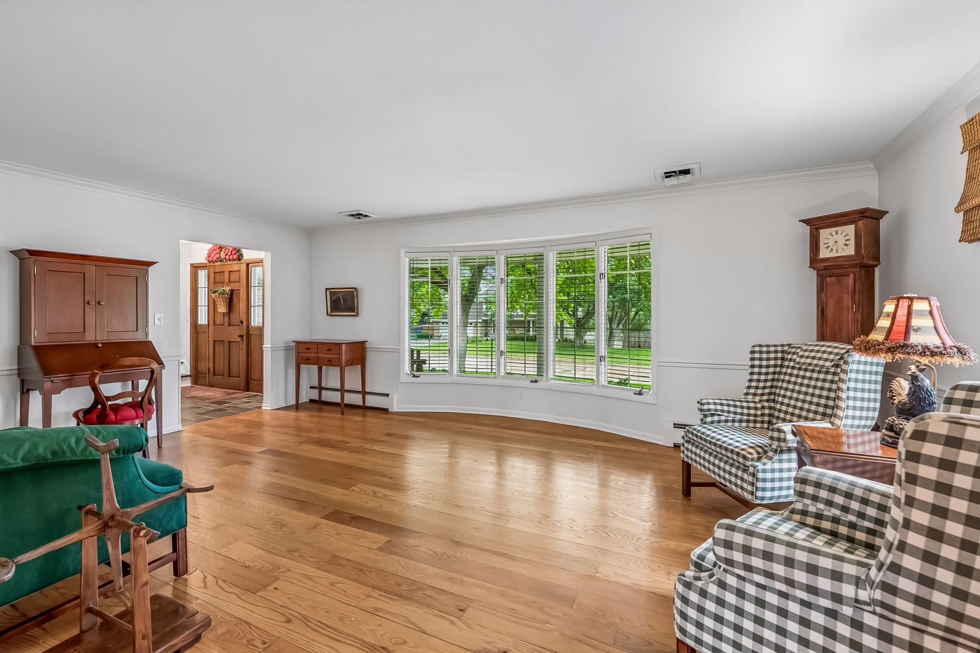 5705 Grace Terrace Edina, MN 55439 - Photo 5 of 41