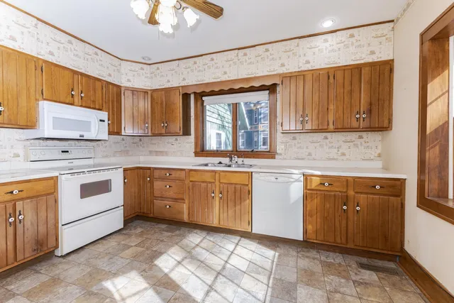 $178,500 | 316 West John Street, Forrest, IL 61741