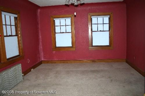 20 Maple Street Waymart, PA 18472 - Photo 4 of 12 Gallery Image 4