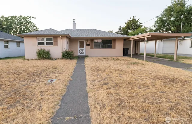 $292,500 | 146 Yellowstone Street, Walla Walla, WA 99362