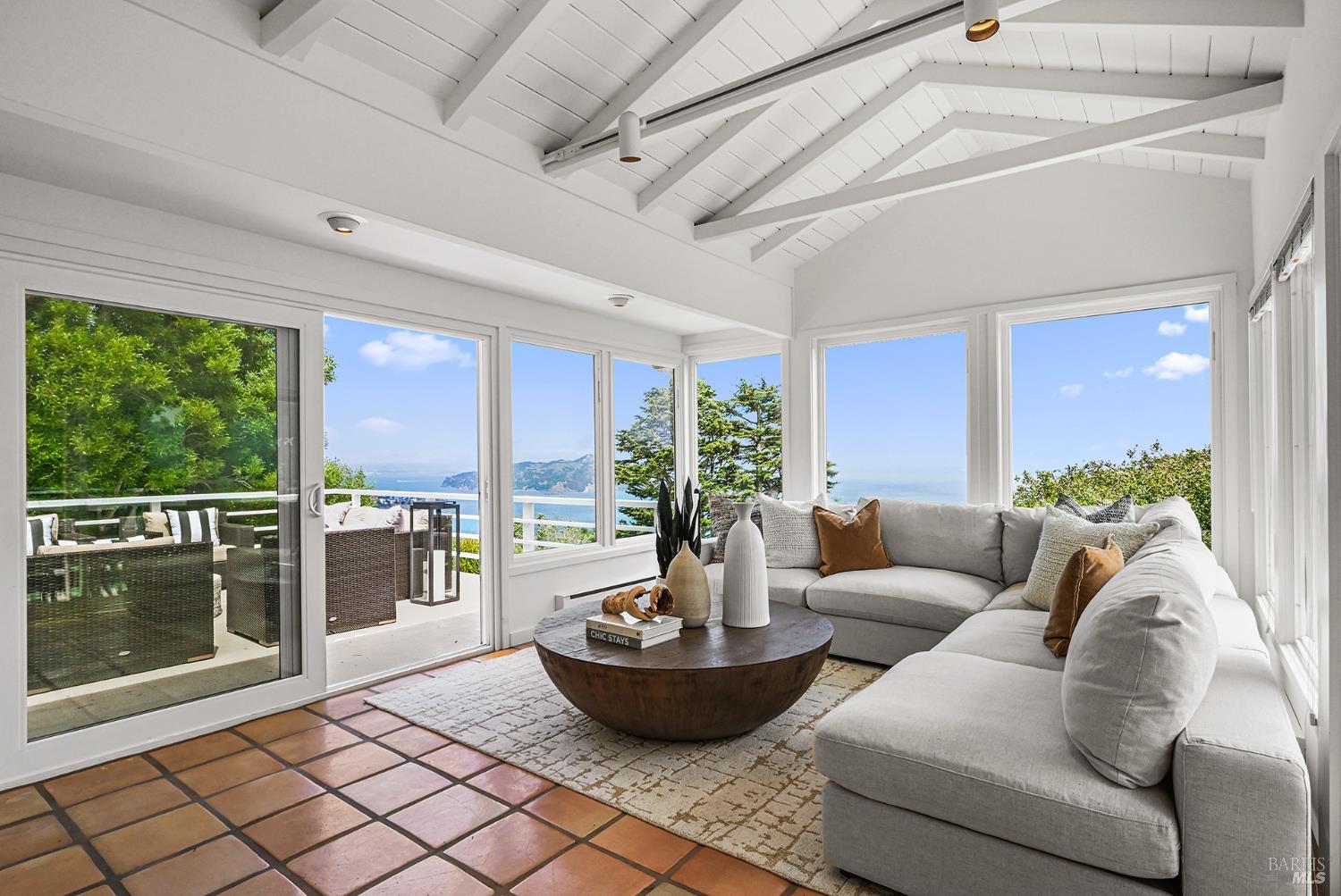 73 Cloud View Road Sausalito, CA 94965 - Photo 18 of 60