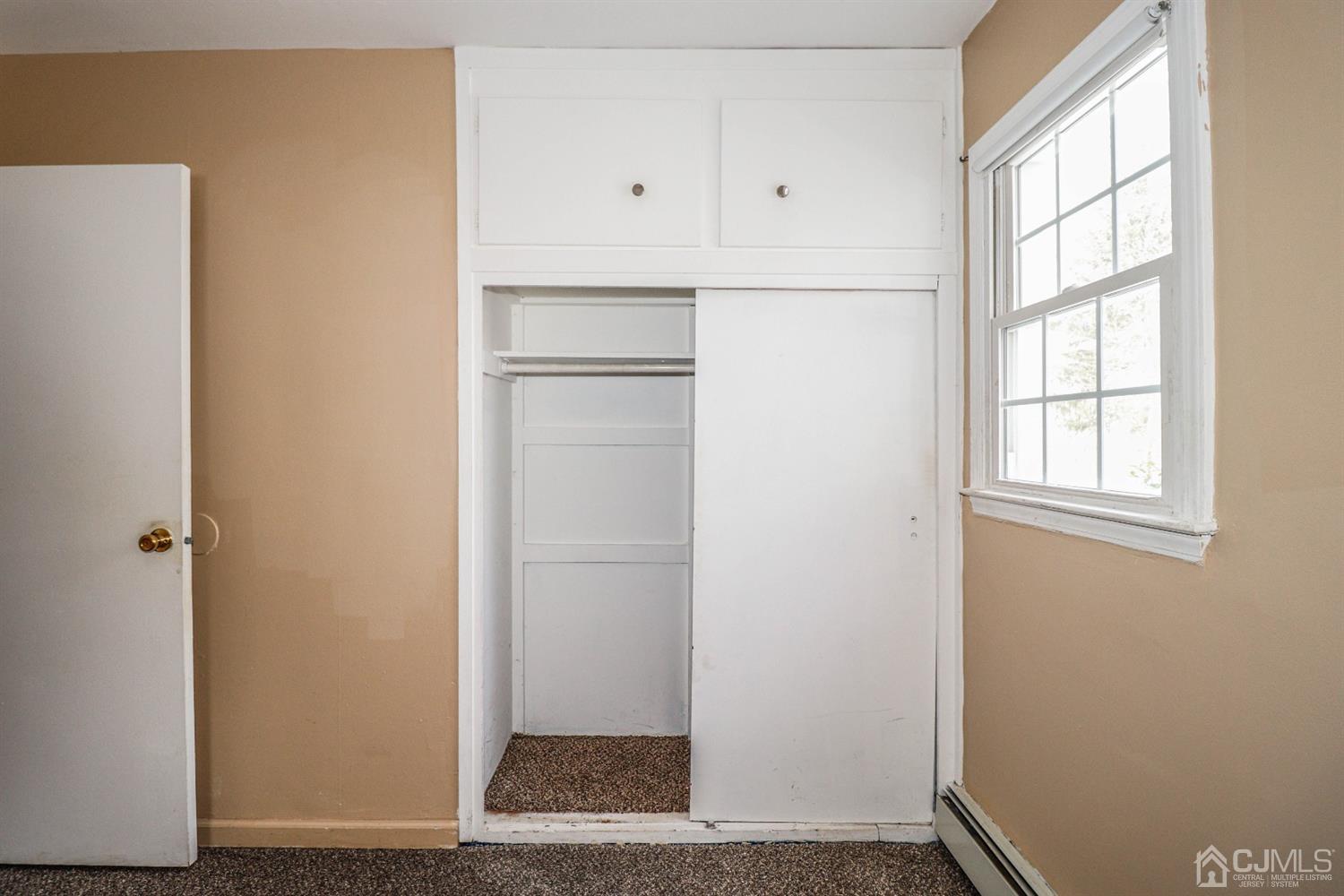 17 Dayton Road Edison, NJ 08817 - Photo 18 of 25 a view of kitchen with wooden floor