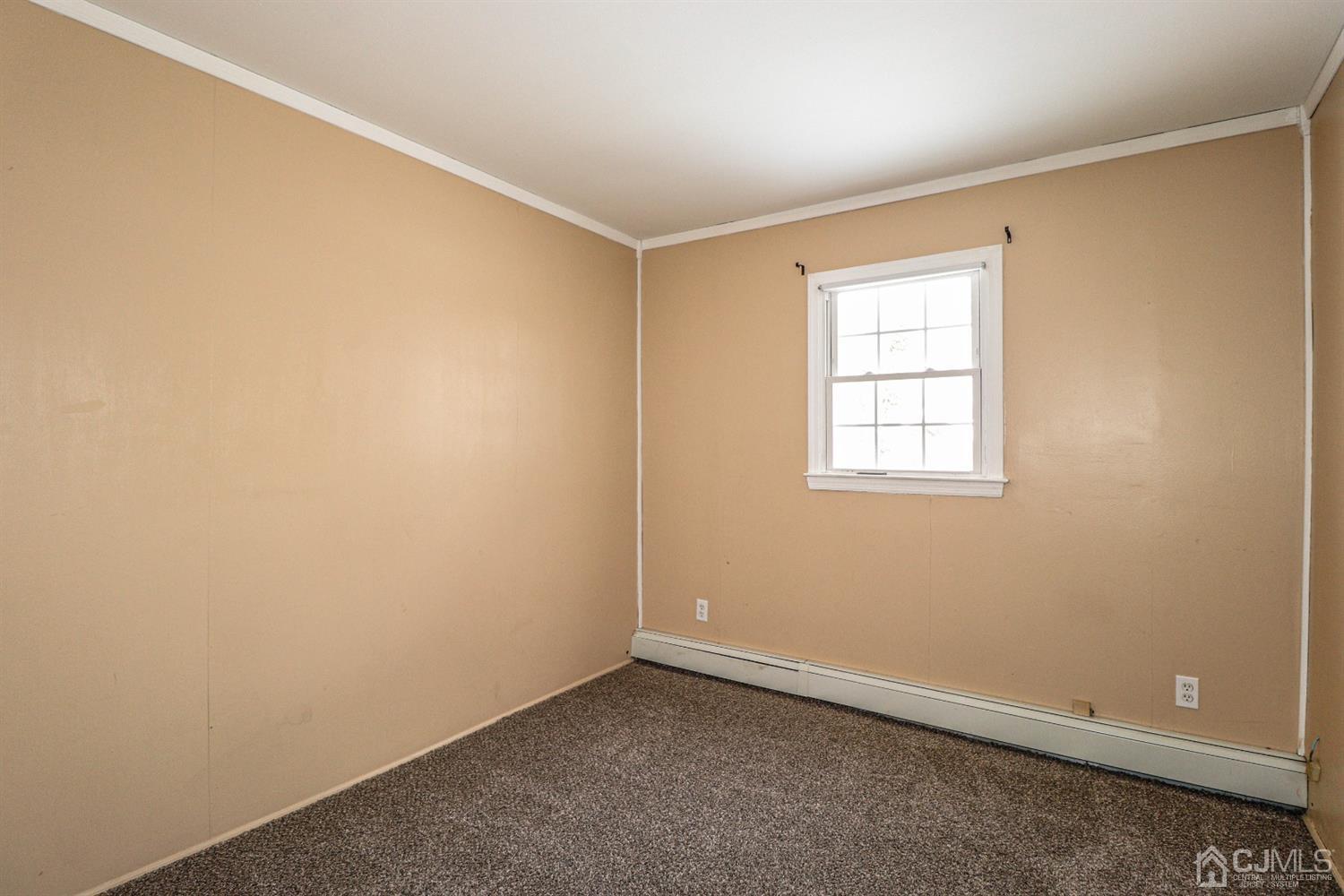 17 Dayton Road Edison, NJ 08817 - Photo 19 of 25 an empty room with windows