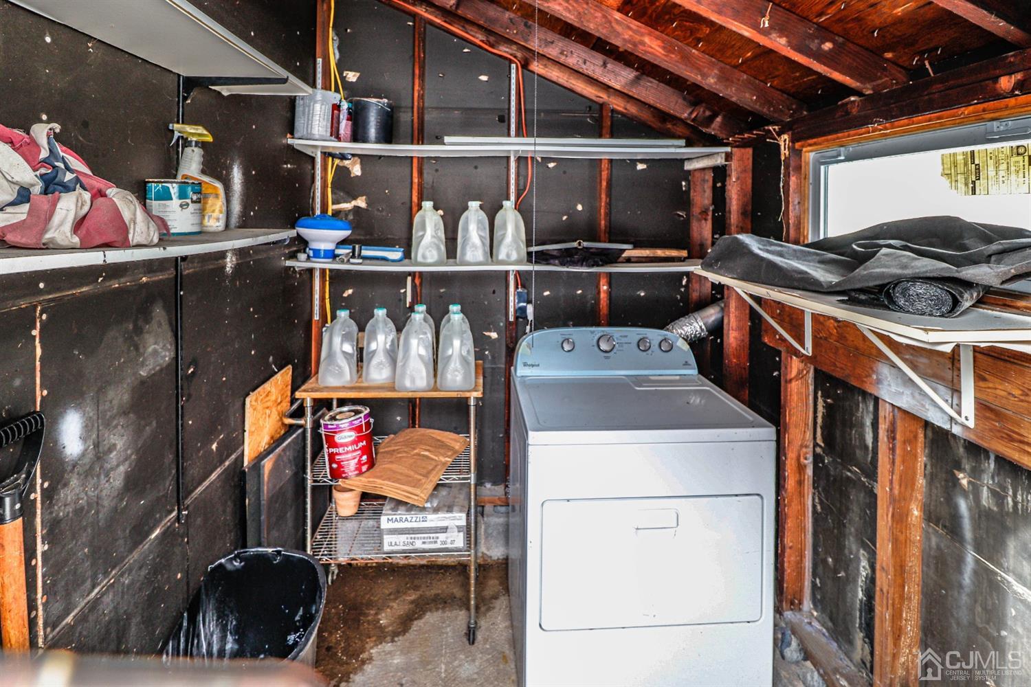 17 Dayton Road Edison, NJ 08817 - Photo 25 of 25 a utility room with dryer and washer