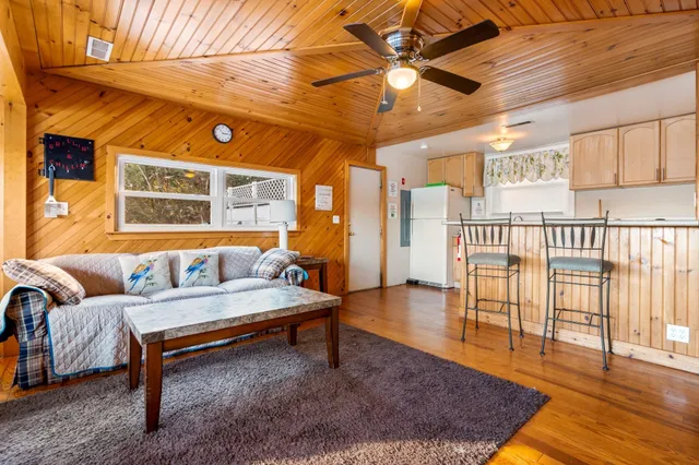 $2,250,000 | 204 Highway 11D, Alton, NH 03810