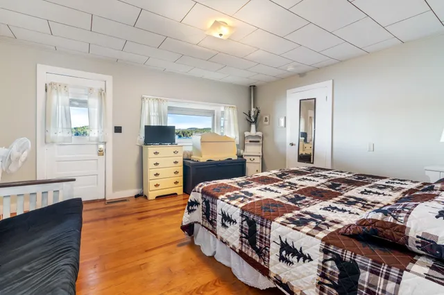 $2,250,000 | 204 Highway 11D, Alton, NH 03810