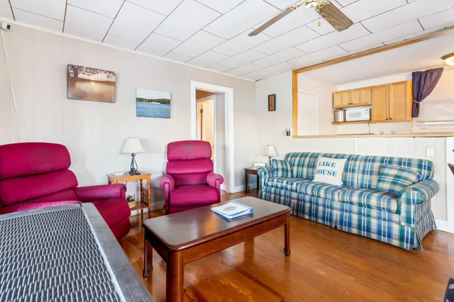 $2,250,000 | 204 Highway 11D, Alton, NH 03810