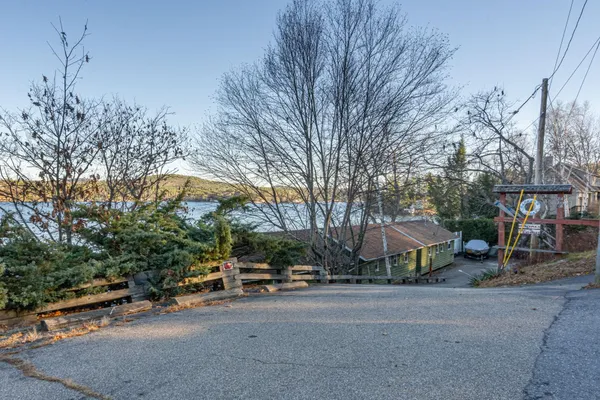 $2,200,000 | 204 Highway 11D, Alton, NH 03810