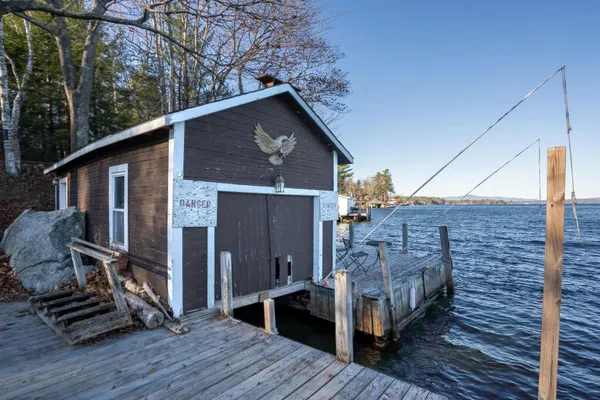$2,200,000 | 204 Highway 11D, Alton, NH 03810
