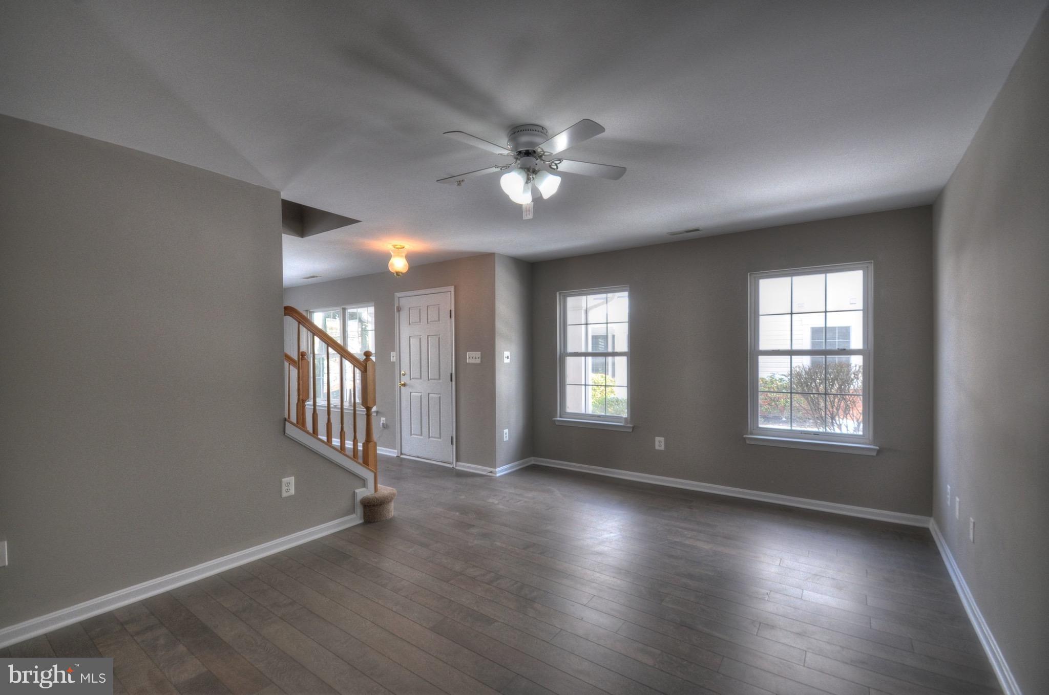 2536 Briar Ridge Lane Odenton, MD 21113 - Photo 13 of 20 Living Room