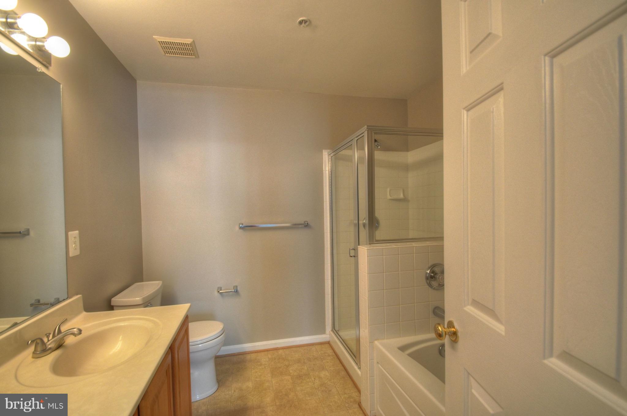 2536 Briar Ridge Lane Odenton, MD 21113 - Photo 14 of 20 Bath (Master)