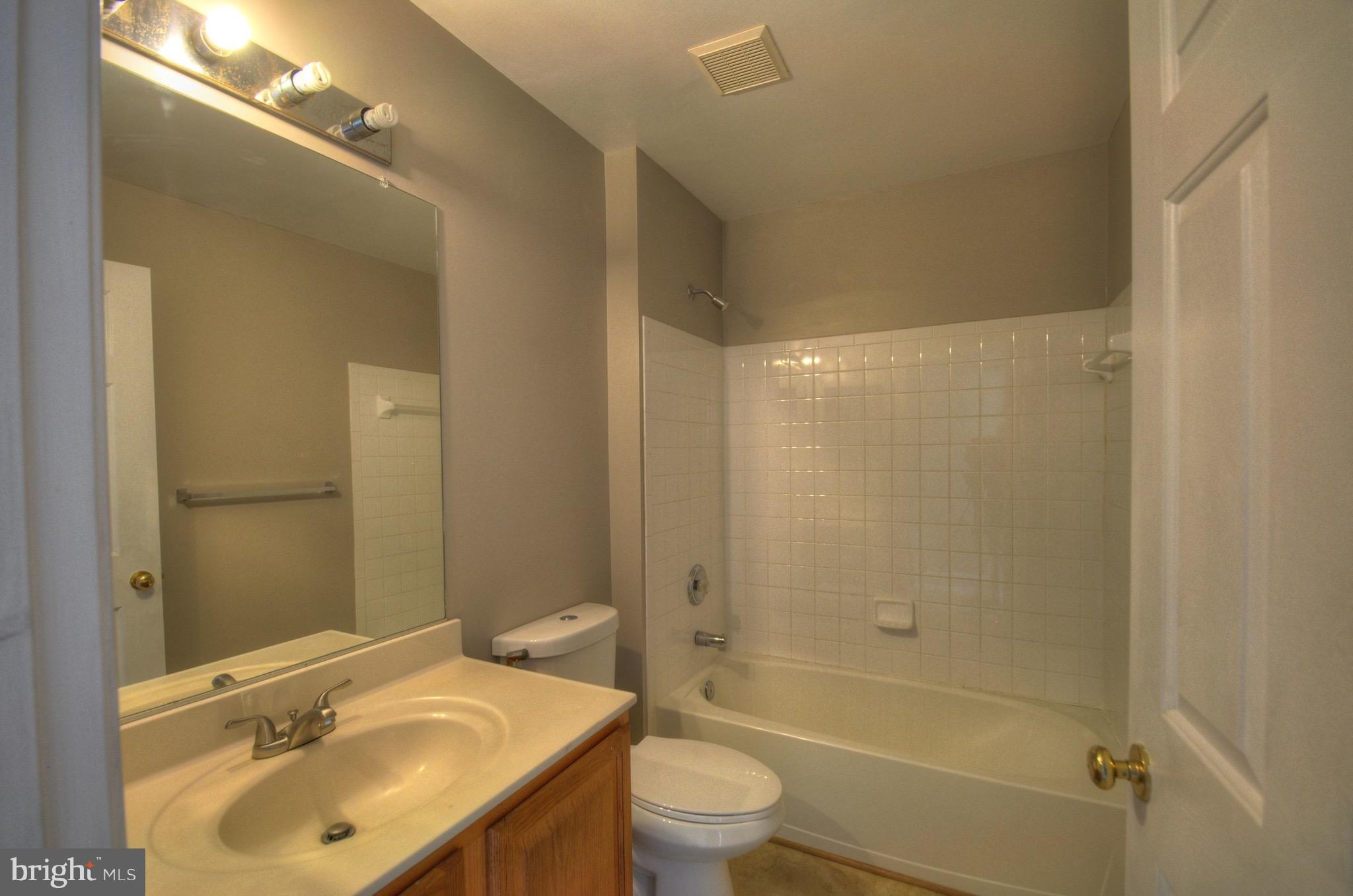 2536 Briar Ridge Lane Odenton, MD 21113 - Photo 18 of 20 Bath