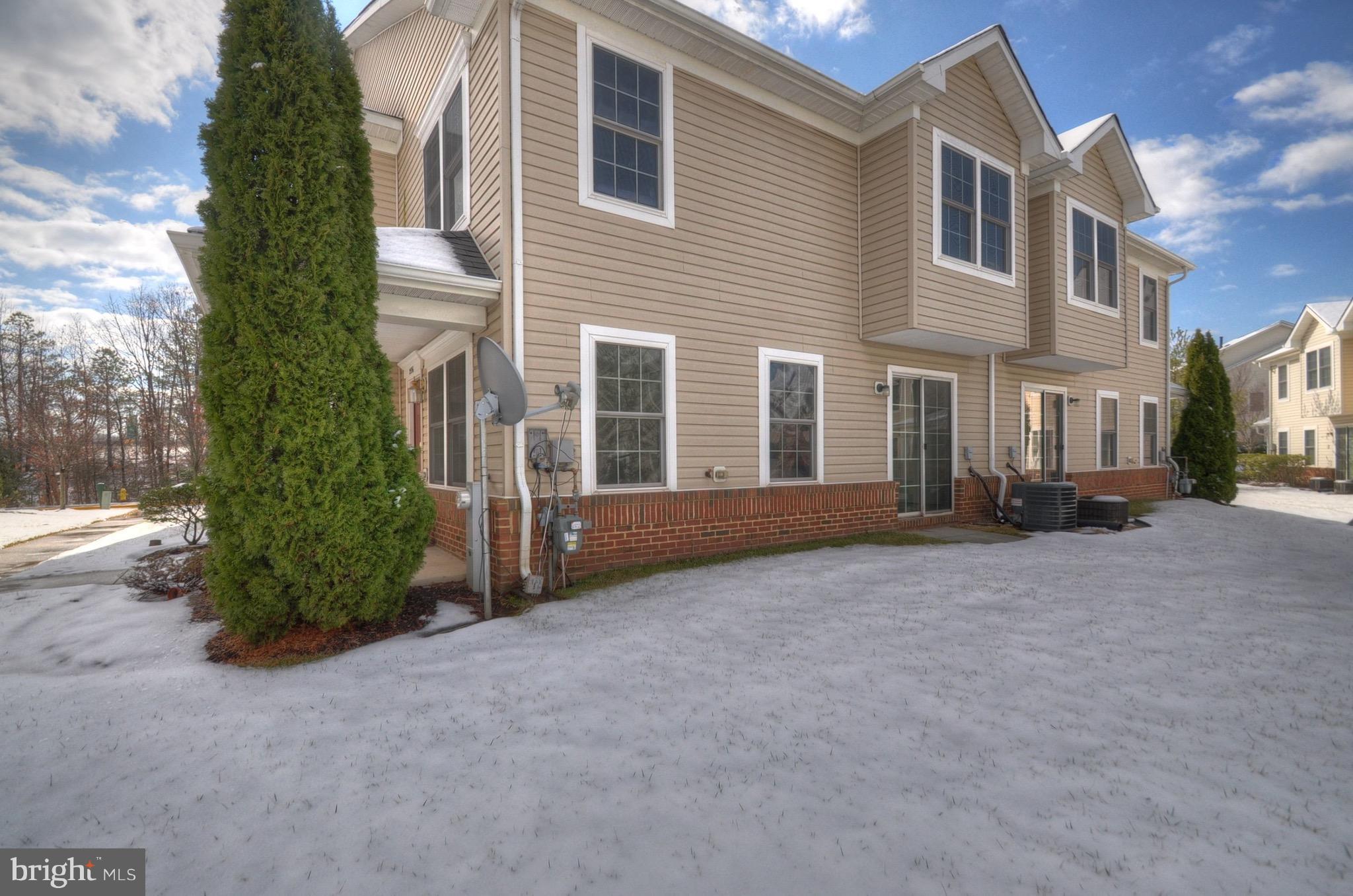 2536 Briar Ridge Lane Odenton, MD 21113 - Photo 4 of 20 Exterior (Front)